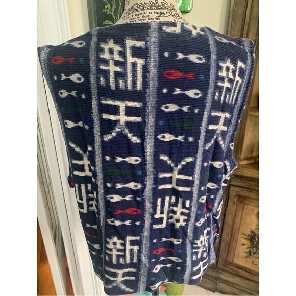 Chico’s Design 100% Cotton Indigo Fish Vest - Picture 2 of 7